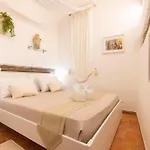 Largo Dei Librari Guesthouse