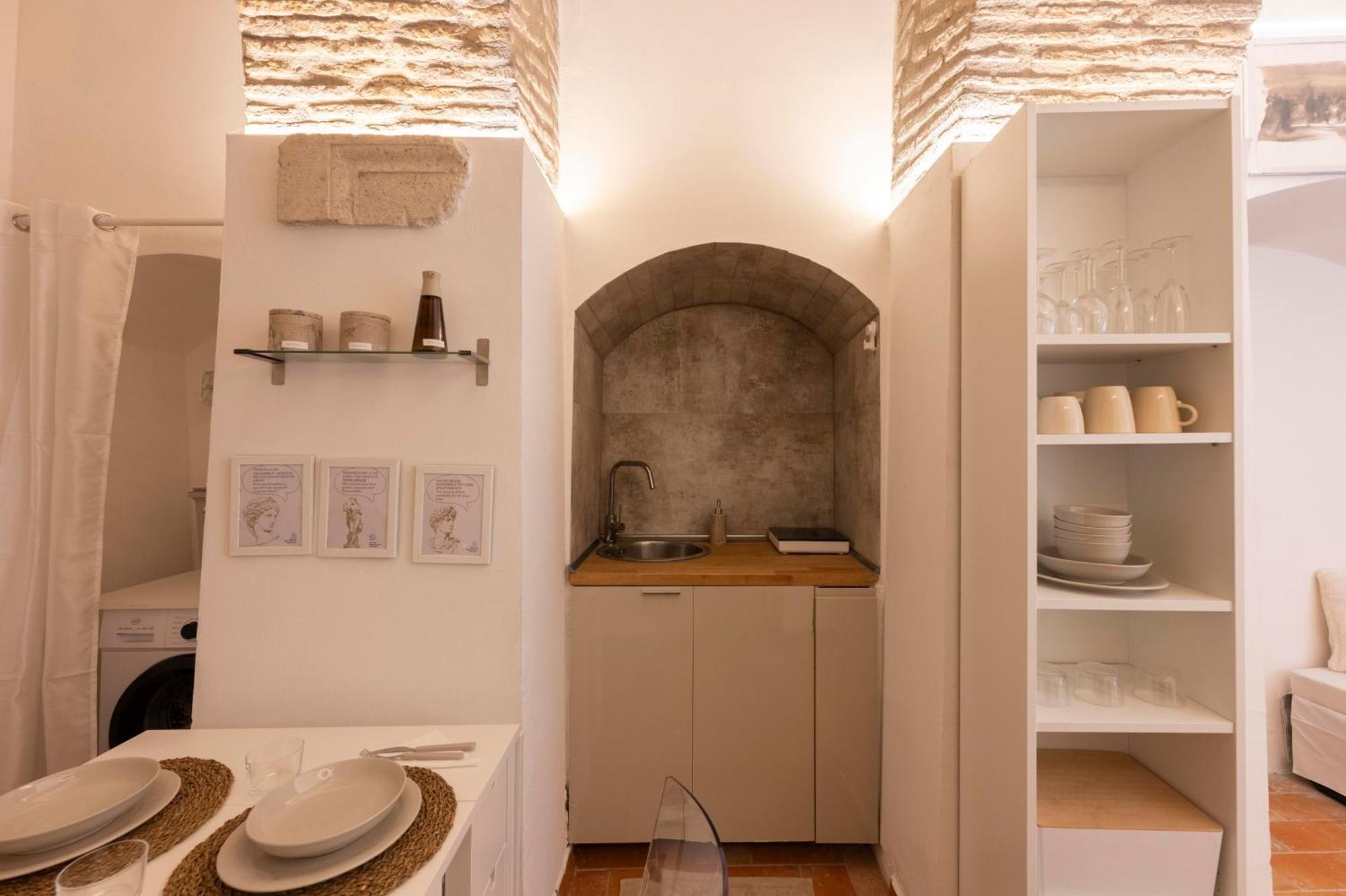 Largo Dei Librari