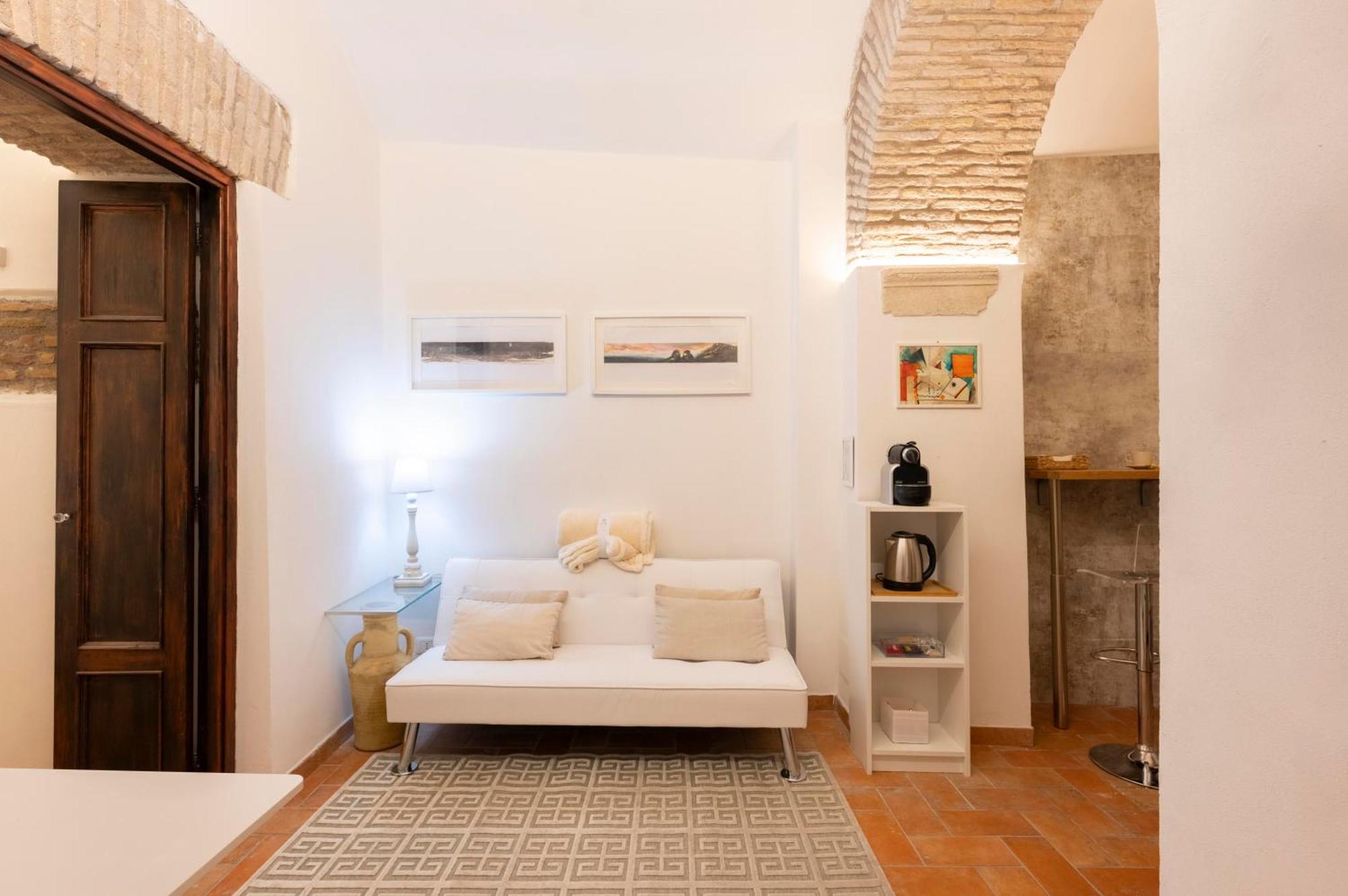 Apartment Largo Dei Librari Rom