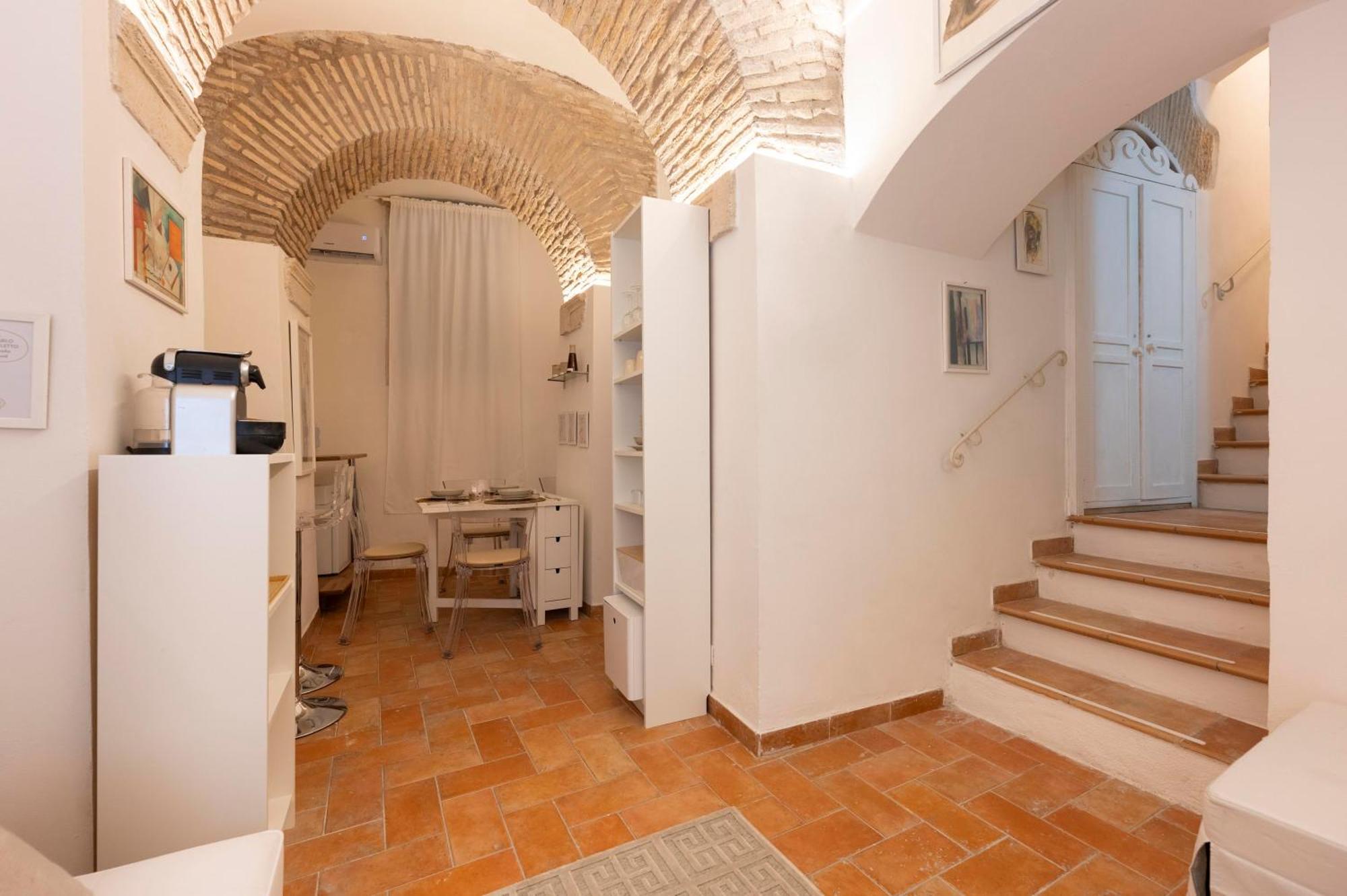 Largo Dei Librari Apartment